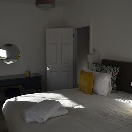 Frinton Escapes - The Cottage Bagian luar foto