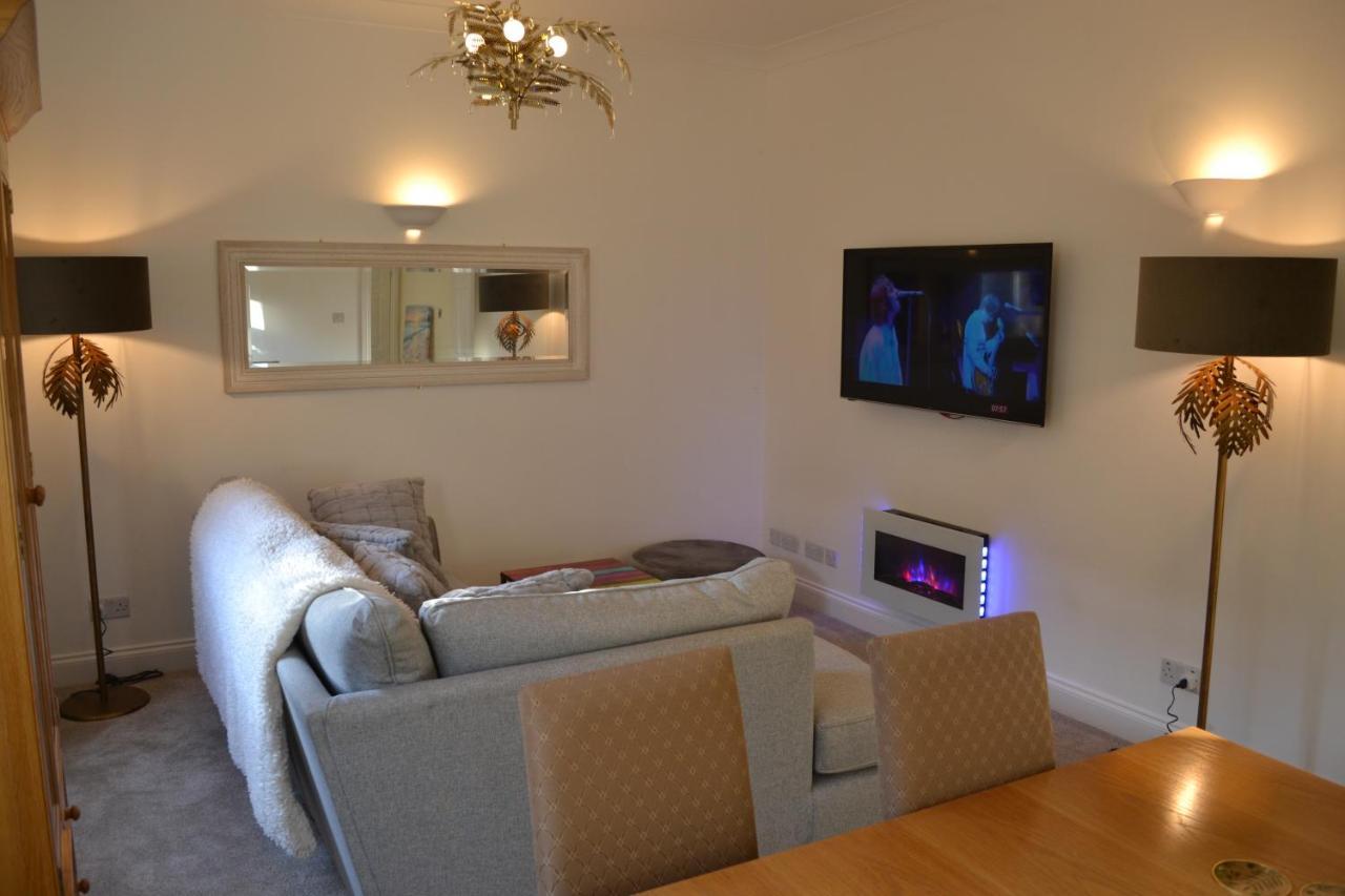 Frinton Escapes - The Cottage Bagian luar foto