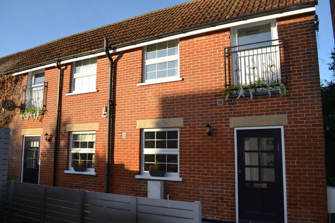 Frinton Escapes - The Cottage Bagian luar foto