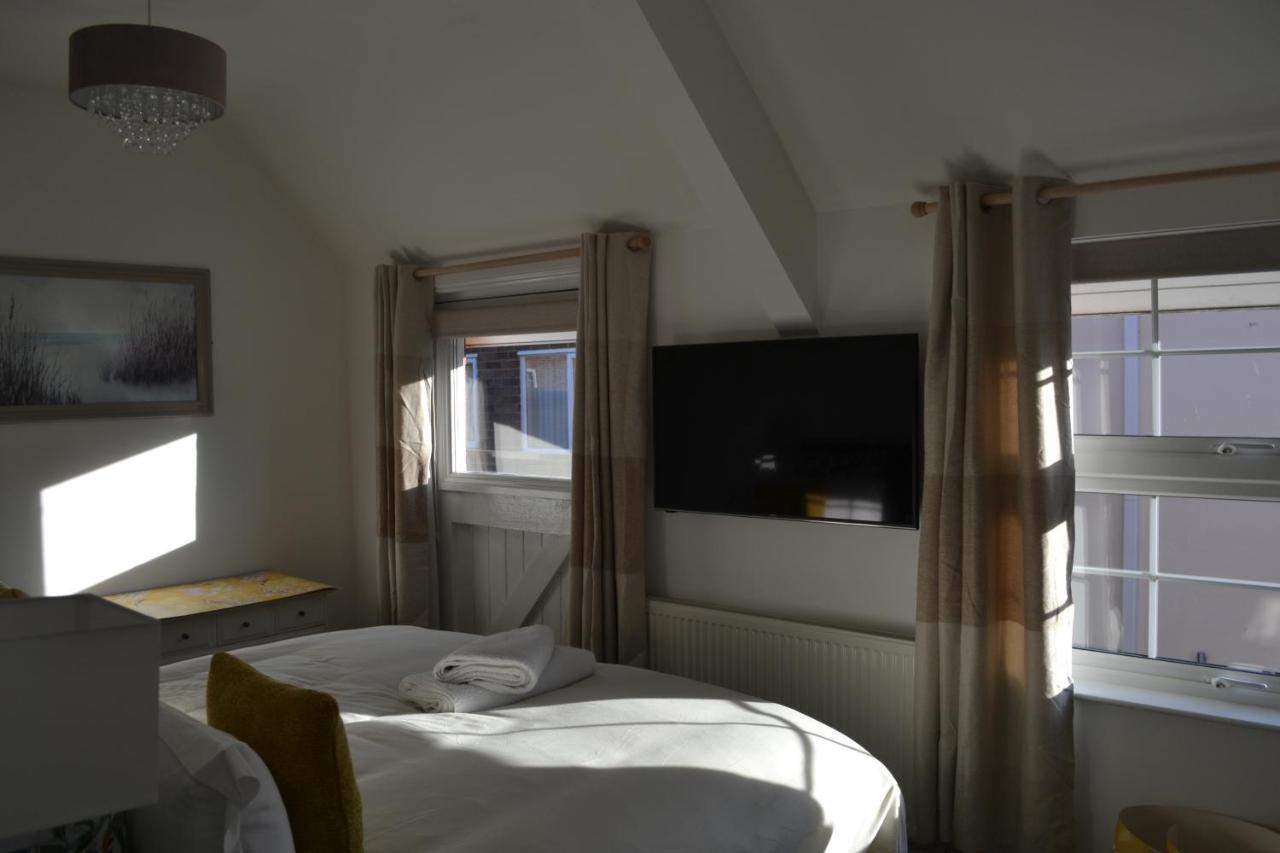 Frinton Escapes - The Cottage Bagian luar foto